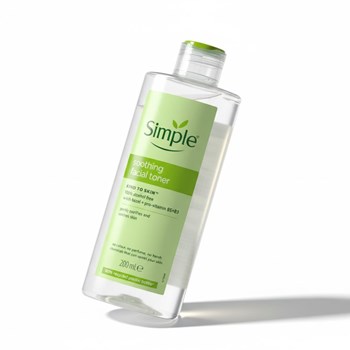 Simple Kind to Skin Facial Toner Soothing 200 ml 