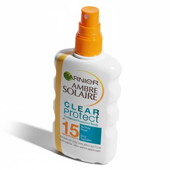 Garnier Ambre Solaire Clear Protect Transparent Sun Cream Protection Spray SPF15 200ml